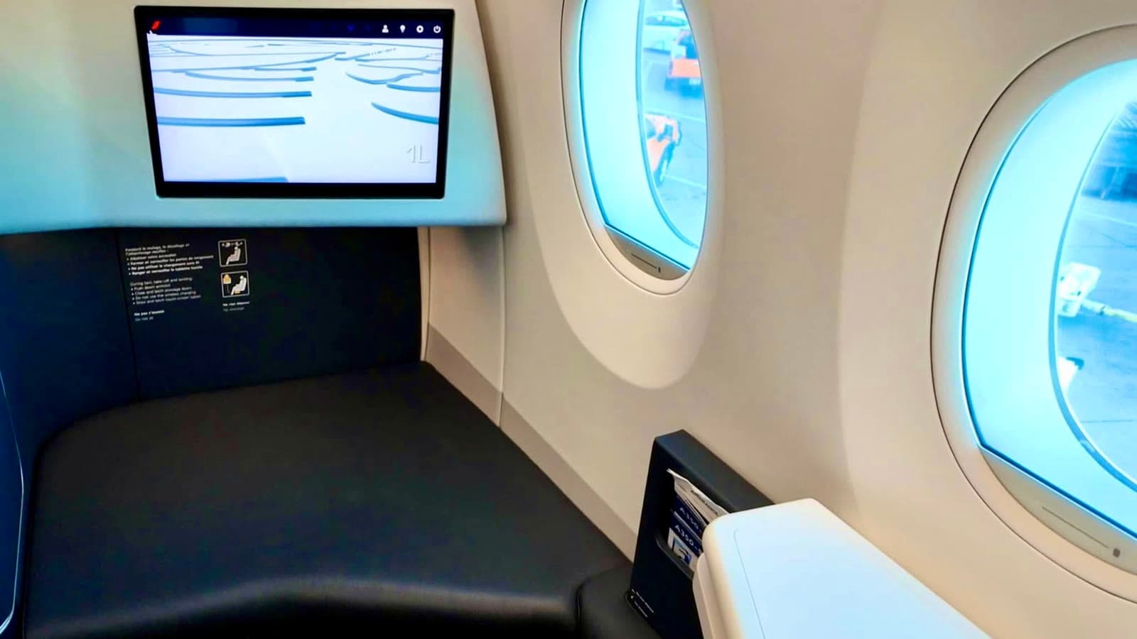 Flying Blue Quiet Devaluation: Cùng số miles redemption nhưng ít quyền lợi hơn